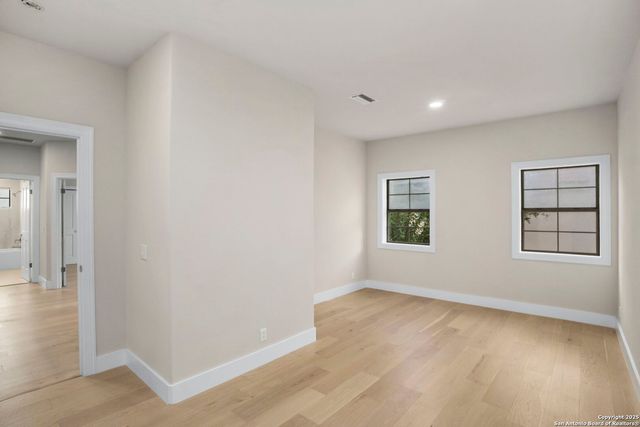 5 Kings Heath, San Antonio, TX 78257