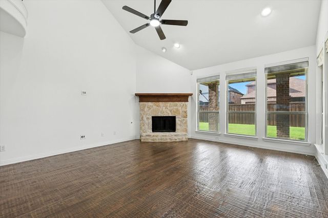 10421 Sexton Drive, Mckinney, TX 75072