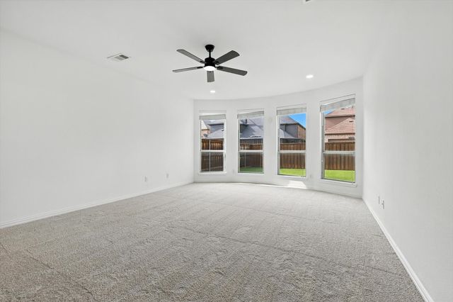 10421 Sexton Drive, Mckinney, TX 75072