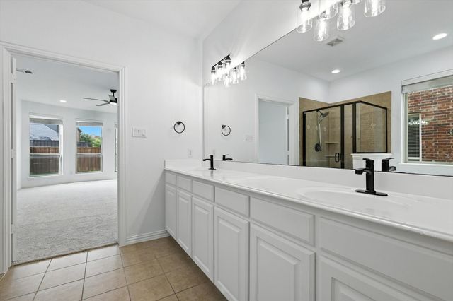 10421 Sexton Drive, Mckinney, TX 75072