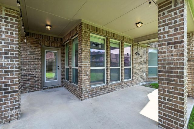 10421 Sexton Drive, Mckinney, TX 75072