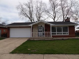 16315 Kenwood Avenue, South Holland, IL 60473