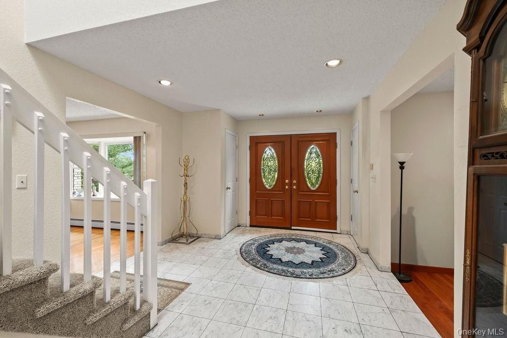 10 Ash Court, New City, NY 10956 — photo 4