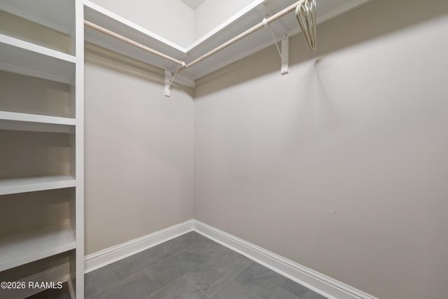 203 Firethorn Drive, Youngsville, LA 70592