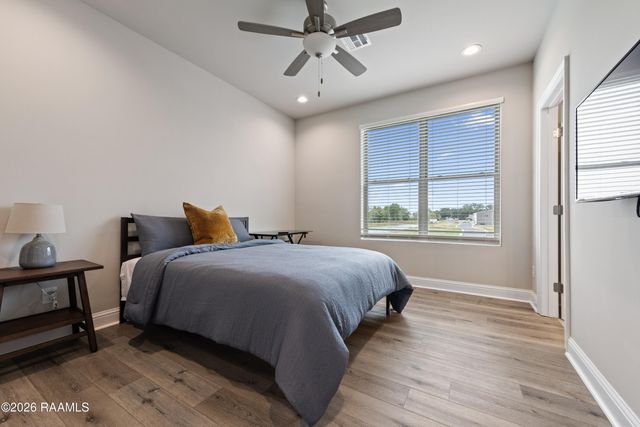 203 Firethorn Drive, Youngsville, LA 70592