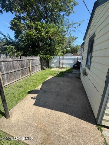 30 Seaside Place, Keansburg, NJ 07734