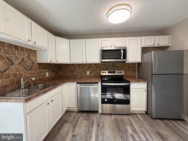 319 CHOPPING RD, Mineral, VA 23117