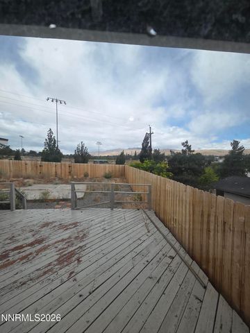 1055 Tudor Court, Reno, NV 89503