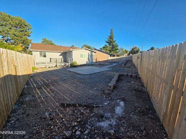 1055 Tudor Court, Reno, NV 89503