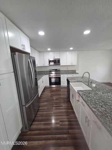 1055 Tudor Court, Reno, NV 89503