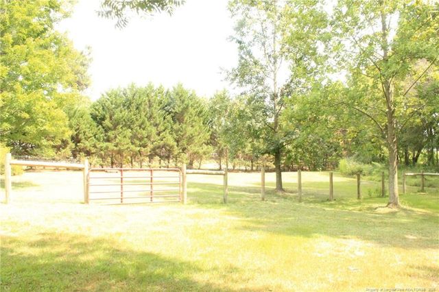 2096 HOLLY Springs Church Road, Broadway, NC 27505
