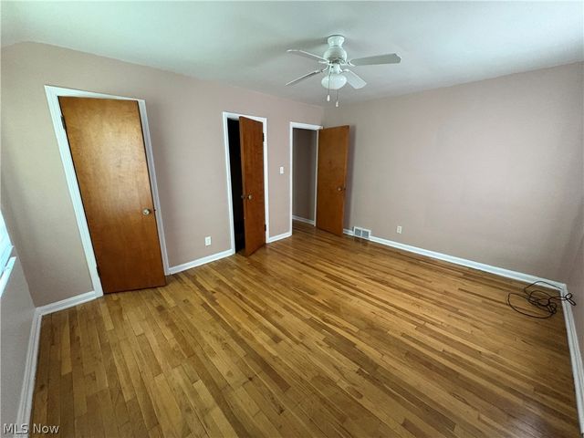 54 E 213th Street, Euclid, OH 44123