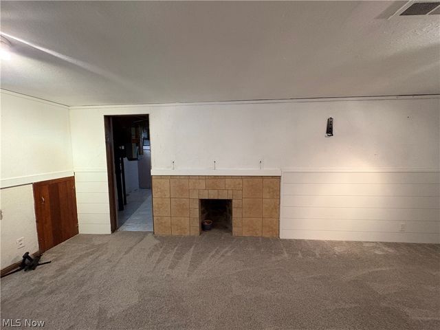 54 E 213th Street, Euclid, OH 44123