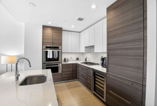 1 Franklin St 2805, Boston, MA 02110