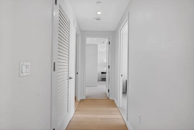 1 Franklin St 2805, Boston, MA 02110