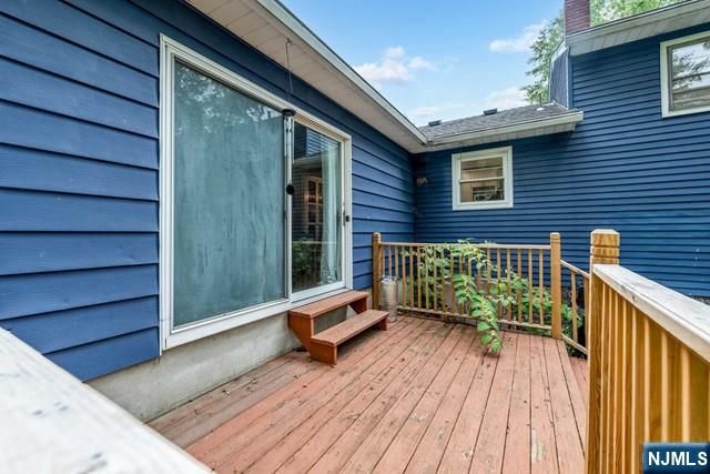 717 Orange Court, River Vale, NJ 07675