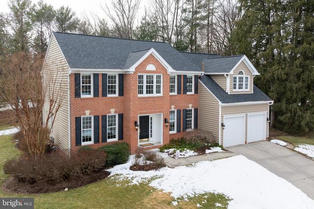 11 HEMLOCK CT, Cockeysville, MD 21030