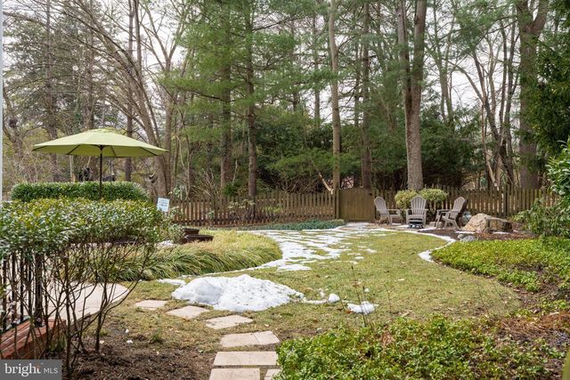 11 HEMLOCK CT, Cockeysville, MD 21030