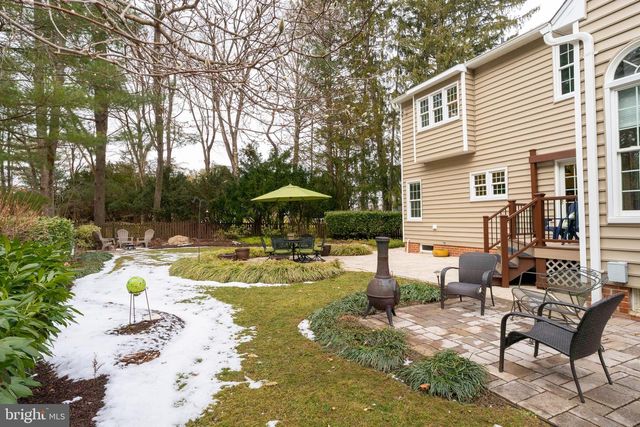 11 HEMLOCK CT, Cockeysville, MD 21030