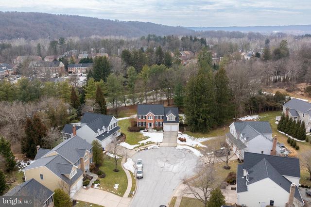 11 HEMLOCK CT, Cockeysville, MD 21030