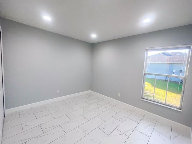 2116 NE 17TH AVENUE, Cape Coral, FL 33909