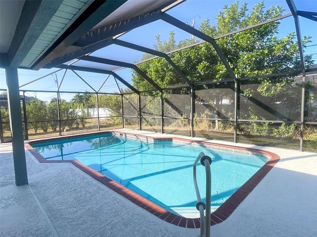 2116 NE 17TH AVENUE, Cape Coral, FL 33909