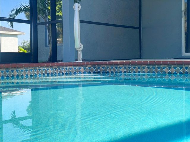 2116 NE 17TH AVENUE, Cape Coral, FL 33909