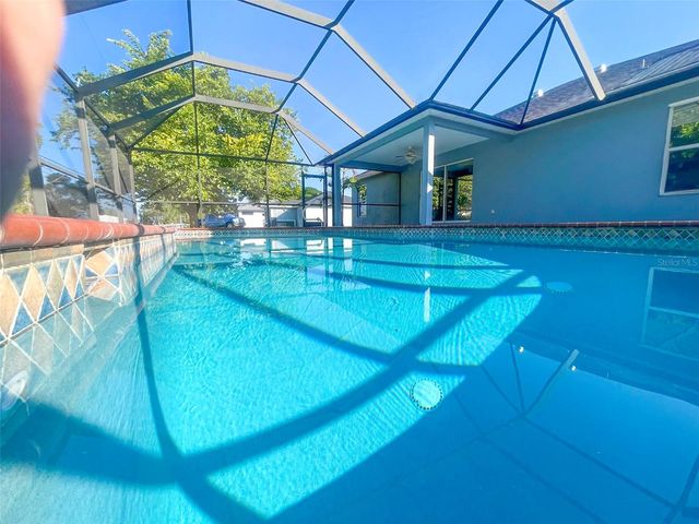 2116 NE 17TH AVENUE, Cape Coral, FL 33909