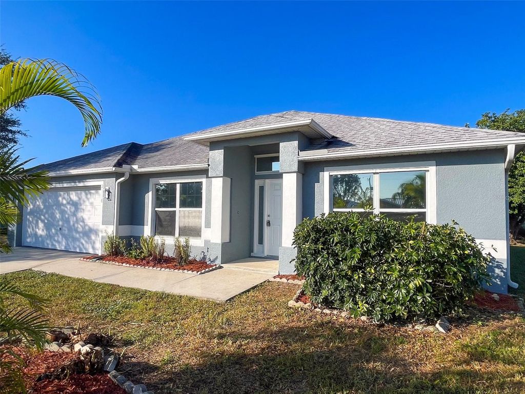 2116 NE 17TH AVENUE, Cape Coral, FL 33909