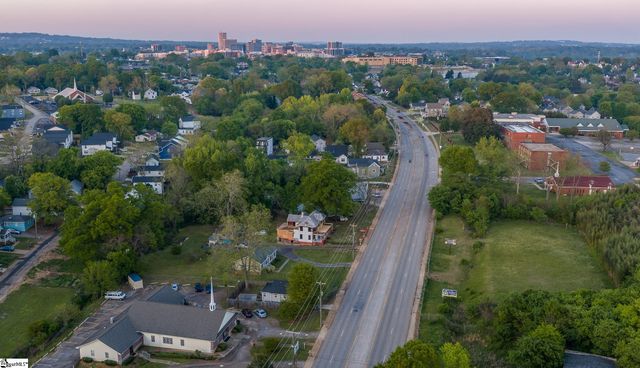 920 Anderson Road, Greenville, SC 29601