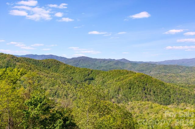 785 Laurel Spring Drive, Bryson City, NC 28713