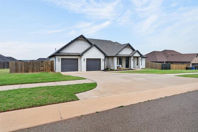 637 Megan Lane, Blanchard, OK 73010