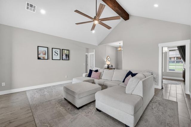 637 Megan Lane, Blanchard, OK 73010