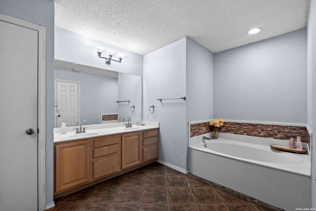 4123 Knollpass, San Antonio, TX 78247