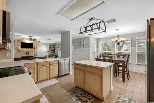 4123 Knollpass, San Antonio, TX 78247