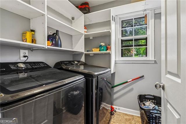 1626 Longwood Drive SW, Marietta, GA 30008