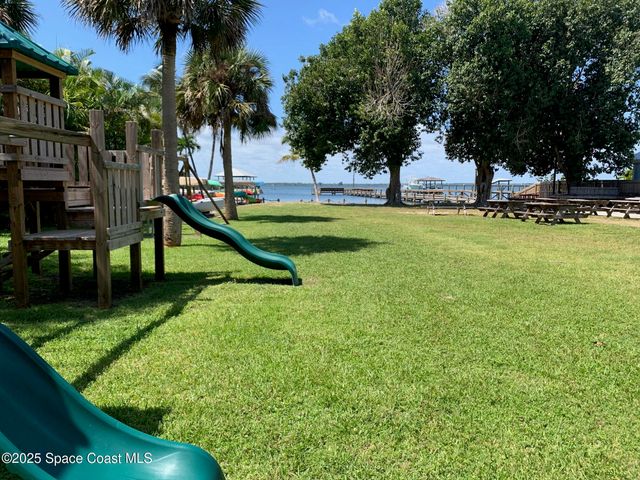 210 Pelican Drive, Melbourne Beach, FL 32951