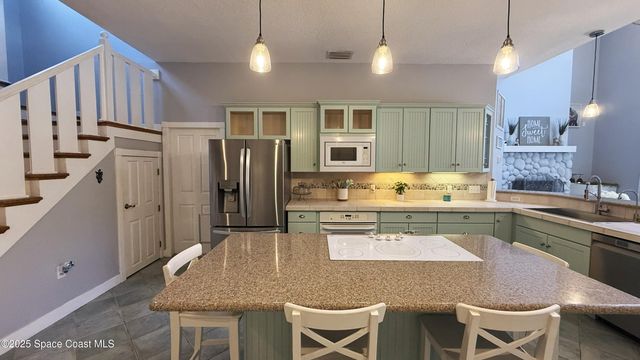 210 Pelican Drive, Melbourne Beach, FL 32951
