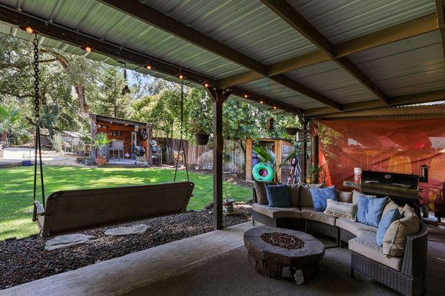 21845 Belmont Drive, Palo Cedro, CA 96073