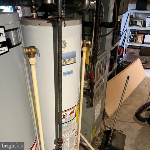 4801 HOLDER AVE, Baltimore, MD 21214