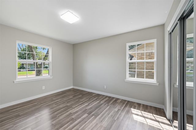 1927 Riverway Drive, Dallas, TX 75217