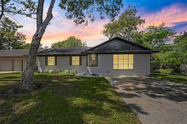 1927 Riverway Drive, Dallas, TX 75217