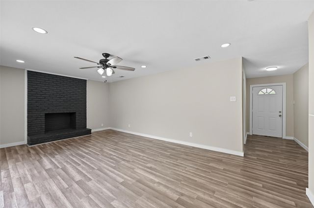 1927 Riverway Drive, Dallas, TX 75217