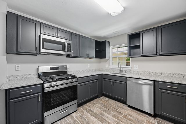 1927 Riverway Drive, Dallas, TX 75217