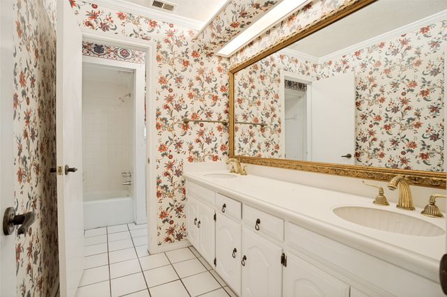 2308 Cross Bend Road, Plano, TX 75023