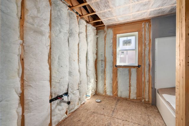 5 Glebe St, Rehoboth, MA 02769