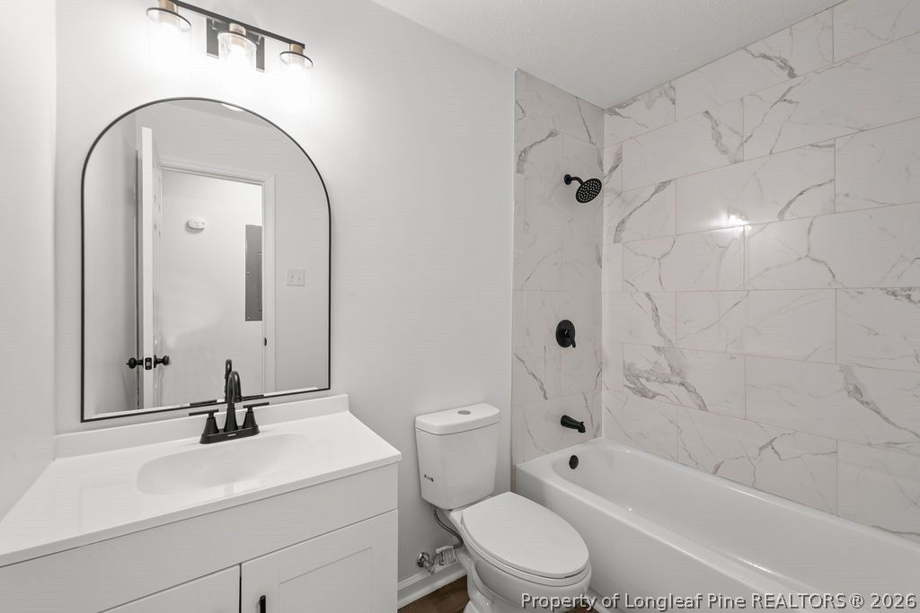 5490 Lindale Court, Fayetteville, NC 28314 — photo 8