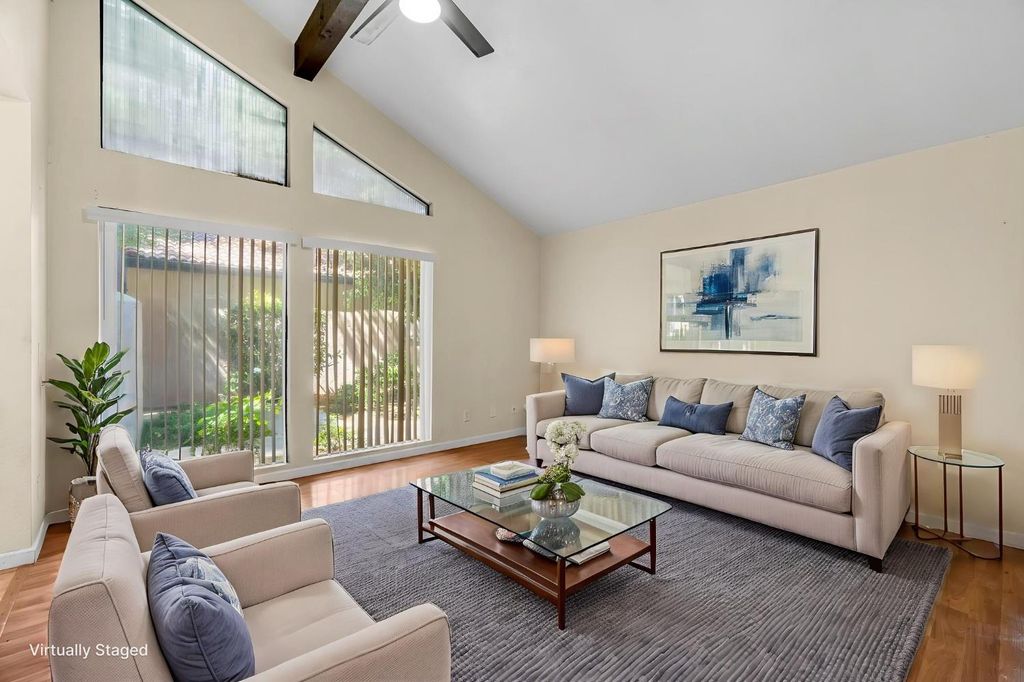 Image 7 of property listing at 5965 E Shields Avenue # 180, Fresno, CA 93727