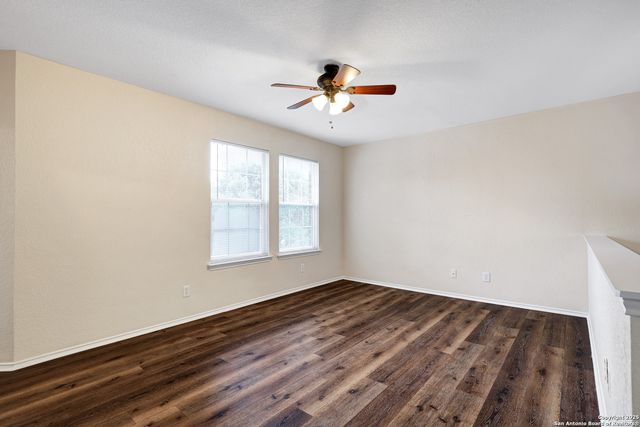 827 Clover Creek, San Antonio, TX 78245