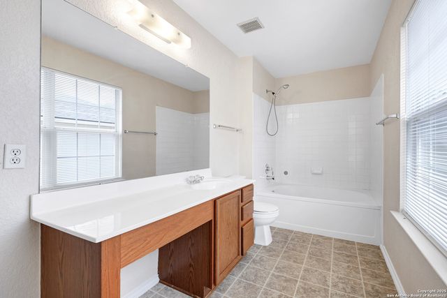 827 Clover Creek, San Antonio, TX 78245